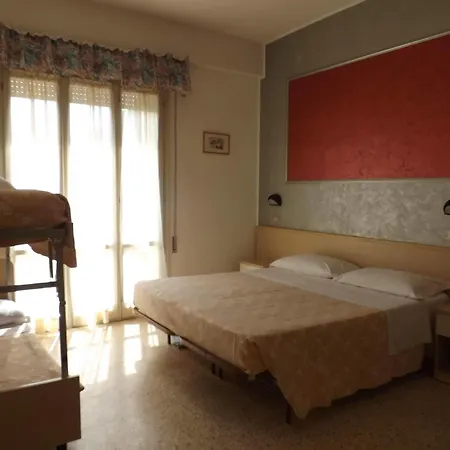 Hotel Desiree Cesenatico